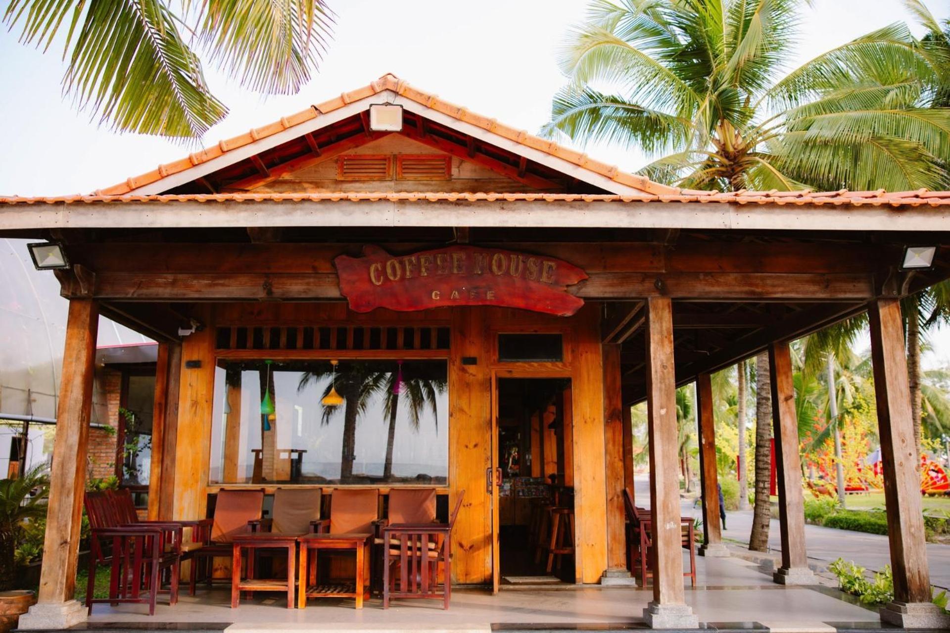 Dat Lanh Beach Resort Lagi Luaran gambar